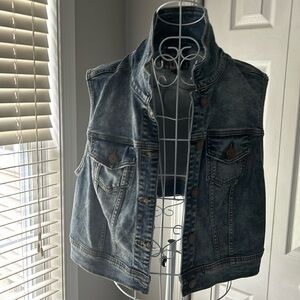 Denim plus size vest Torrid size 1